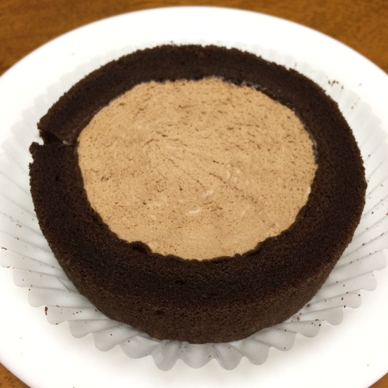 プレミアムチョコロールケーキ