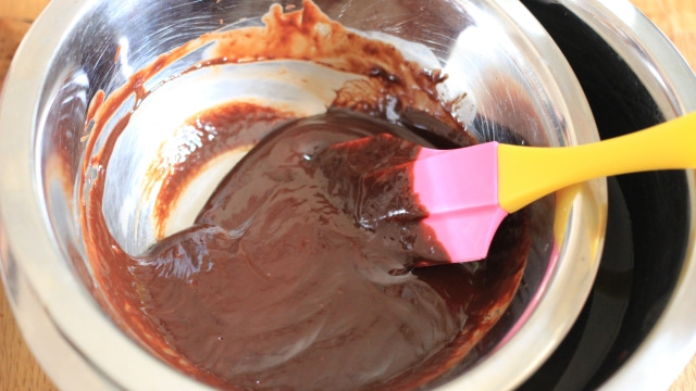 製菓用チョコレートって何が違うの 手作りに板チョコ代用はダメ コンビニとファミレスのスイーツのおすすめを紹介するブログ